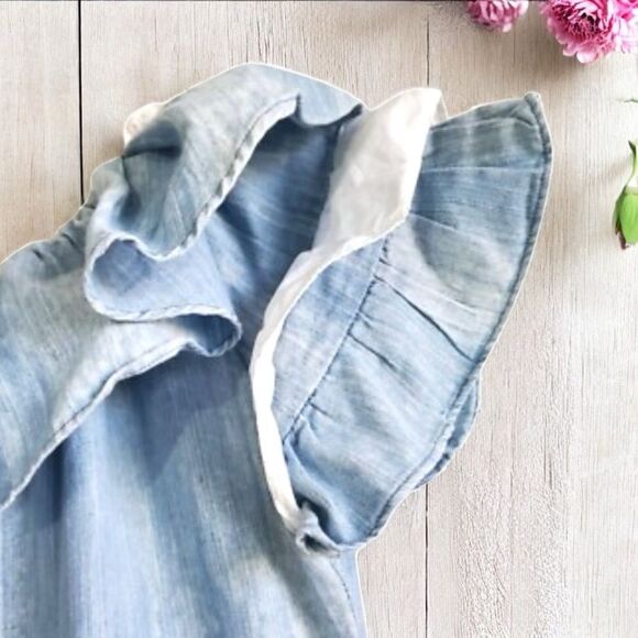 EUC TOV Los Angeles Off Shoulder Chambray Dress Ruffle Blue Size 40 M - Picture 3 of 11